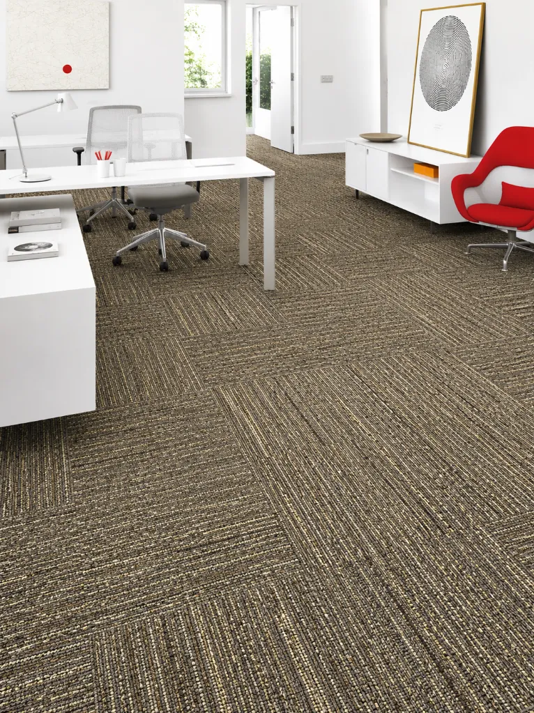 modern hensilty.webp